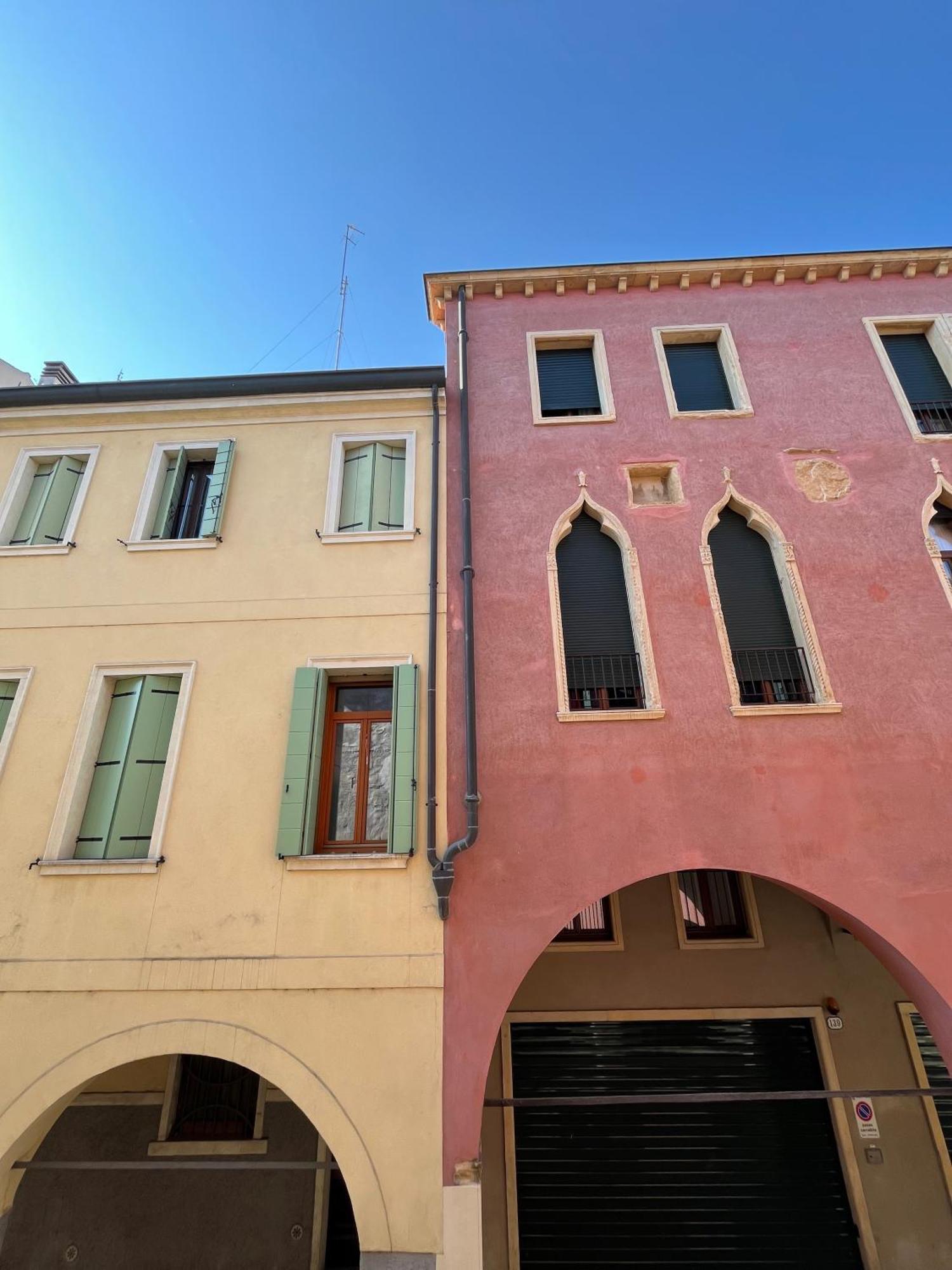 Appartamento Ai Portici Di Via Savonarola Padua Exteriör bild